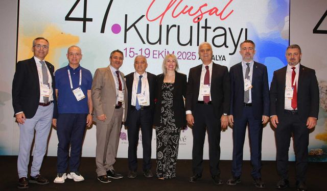 Prof. Dr. Özlenen Özkan, 47'nci Ulusal Kurultay'da öncü çalışmaları paylaştı