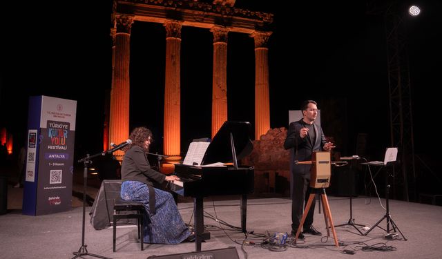 Antalya'da festival heyecanı her sokakta