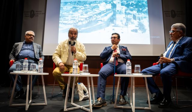 Festival heyecanı Antalya'nın her köşesinde