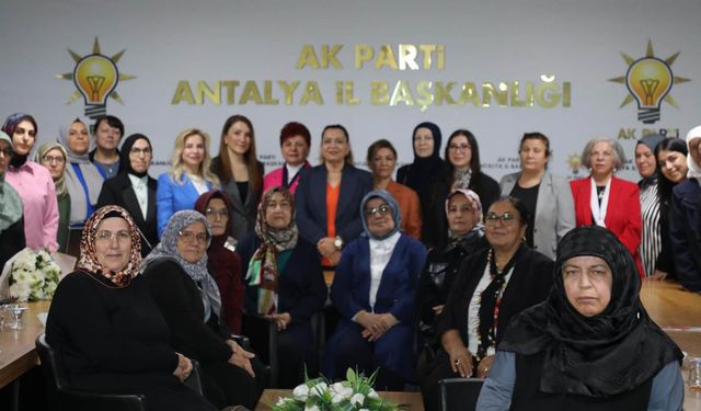 Gülçin Özboz: Kadınlar, yalnız değilsiniz