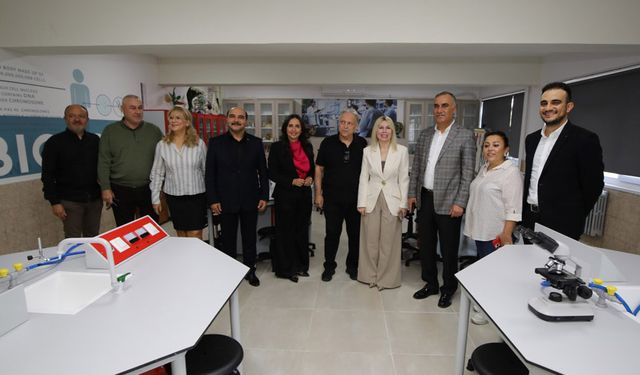 Rektör Özkan, mezunu olduğu okulun yenilenmesine destek verdi