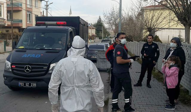 Zehirlenme şüphesiyle hastaneye kaldırılan anne ve 3 çocuğu taburcu edildi