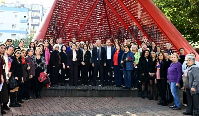 Antalya'da şiddete karşı ses, Al Yazma'da yükseldi