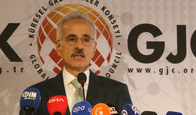 Bakan Uraloğlu 5. Küresel Medya Buluşması'na katıldı