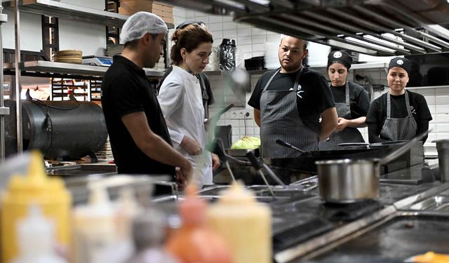 50 işletmeye Gold Town hijyen bilgilendirmesi yapıldı