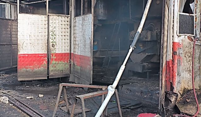 Yağ fabrikasında patlama: 1'i ağır, 7 yaralı