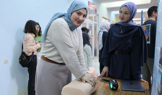 Akdeniz Üniversitesi 18 alanda Türkiye'nin ilk 20'si arasında