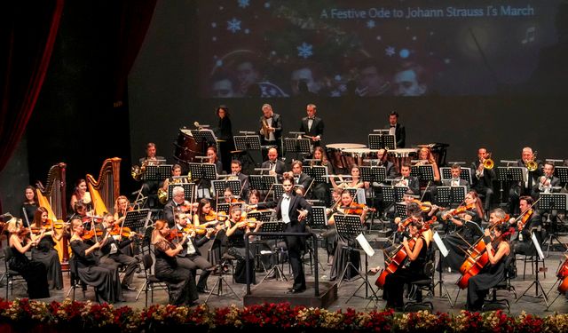Antalya'da operadan coşkulu konser