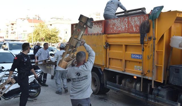 Antalya'da yol ve kaldırım işgallerine geçit yok