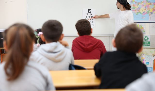 ALKÜ’lü öğrenciler miniklerin sağlığını taradı