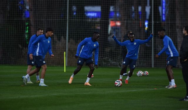 Çaykur Rizespor, Antalya kampında