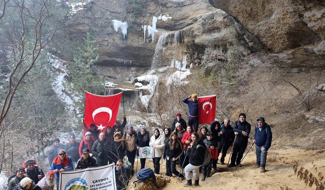 Donan Su Uçtu Şelalesi'ne ziyaret
