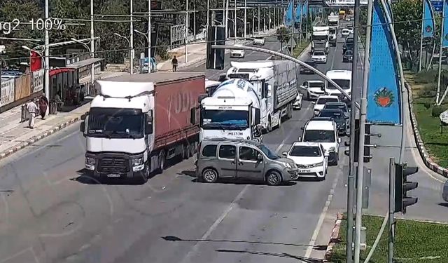 Geçen yıl saatte 77 kaza oldu, günde 7 kişi öldü