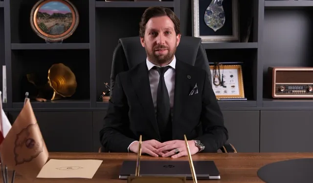 125 yıllık irmik helvası dondurmayla buluştu