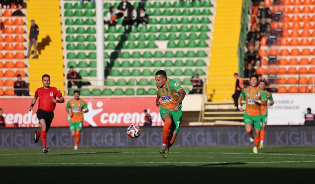 Alanyaspor kendi evinde Konyaspor'u 2-1 yendi