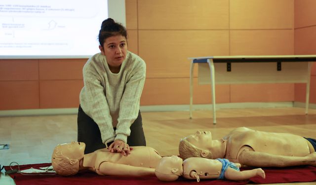 Büyükşehirde ilk yardım eğitimi