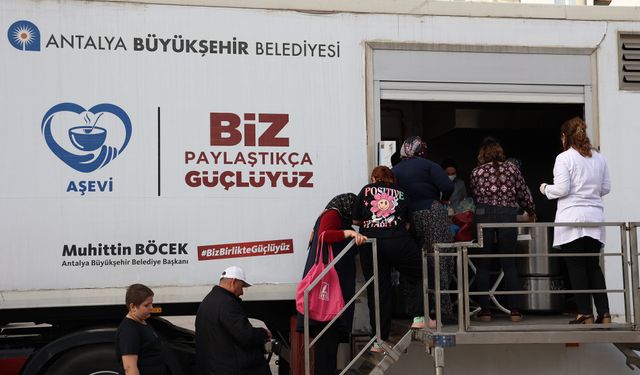 Mobil aşevi her akşam farklı mahallede