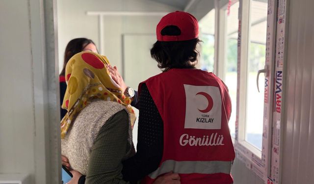 Torunuyla yaşayan kadına yeni konteyner ev