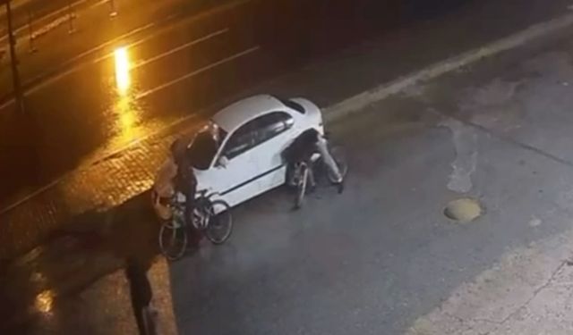 Alanya'da otomobillerin lastiğini kesip, marketlerden hırsızlık yaptılar