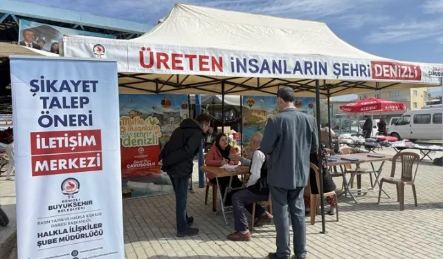 Pazaryerlerinde halkın nabzını tutuyor