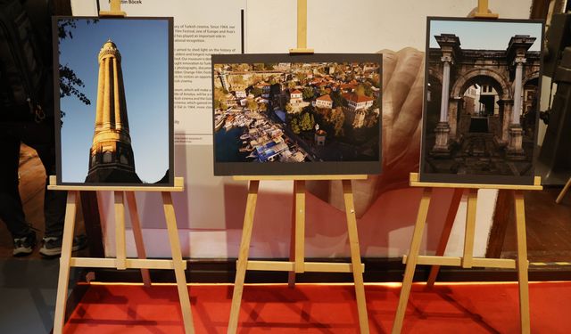 'Zamanın İzinde Sergisi' sanatseverlerle buluştu