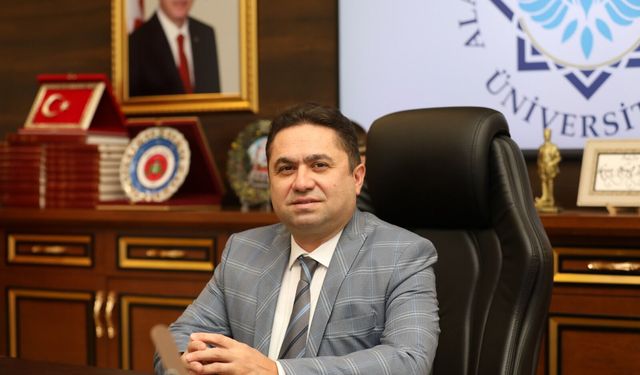 ALKÜ Rektörü Türkdoğan: Ramazan Bayramımız mübarek olsun