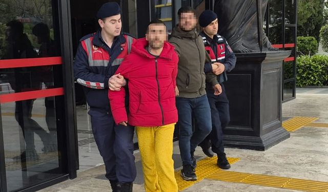 Alanya'da jandarmanın uyuşturucu operasyonuna 3 tutuklama