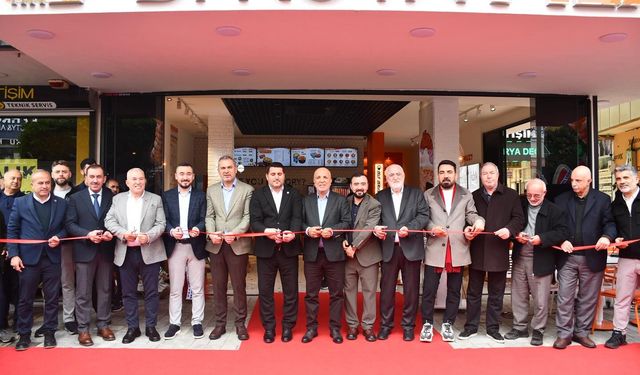 Alanya'ya lezzet katan yeni durak: Bi Kova Pilav açıldı