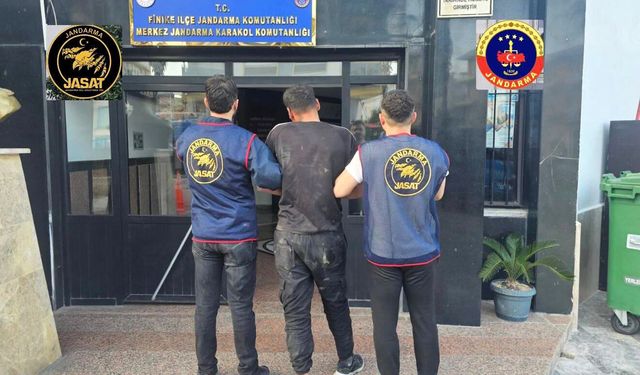 Antalya'da JASAT aranan 973 kişiyi yakaladı