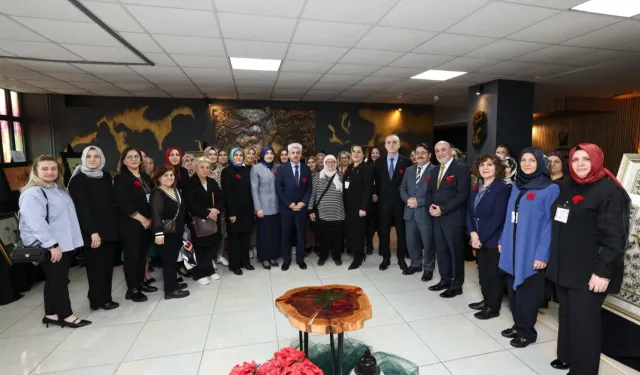 'Sanatın Diliyle Değerlerimiz' sergisi açıldı