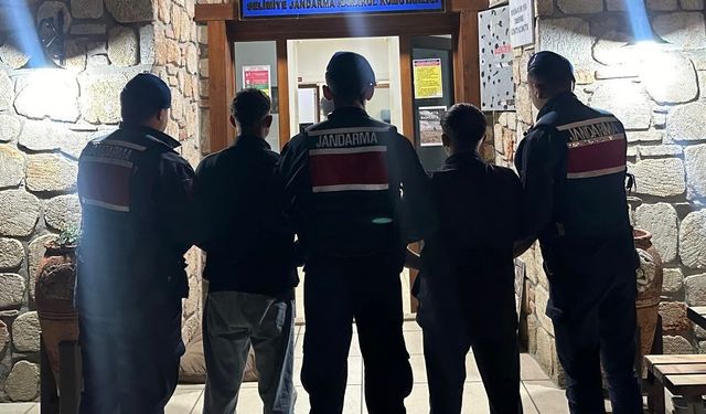 Antalya'da jandarma operasyonu: 367 aranan şahıs yakalandı