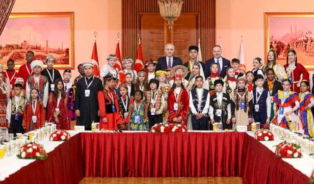 26 ülkeden dünya çocukları TBMM'de