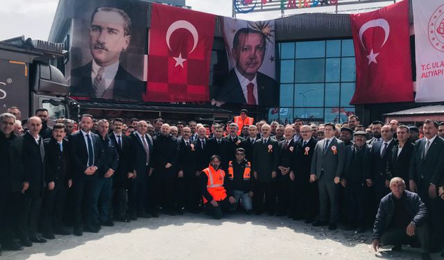 Bakan Uraloğlu: Biz laf değil eser üretiyoruz