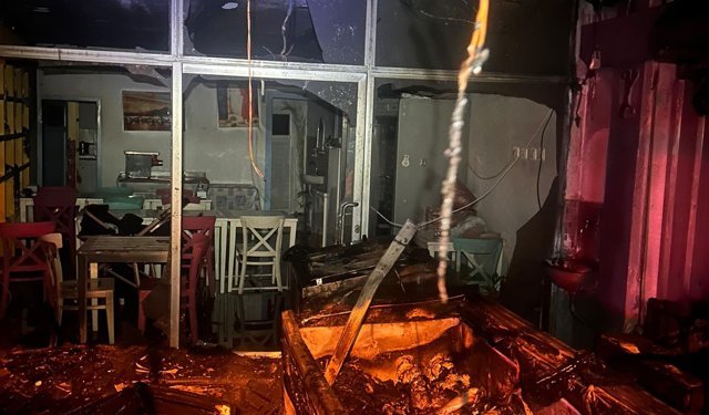 Balıkçı yangında kül oldu