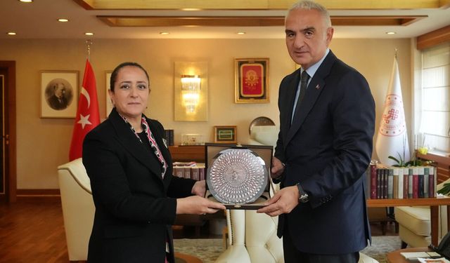 Vali Bilgihan'dan Bakan Ersoy'a ziyaret