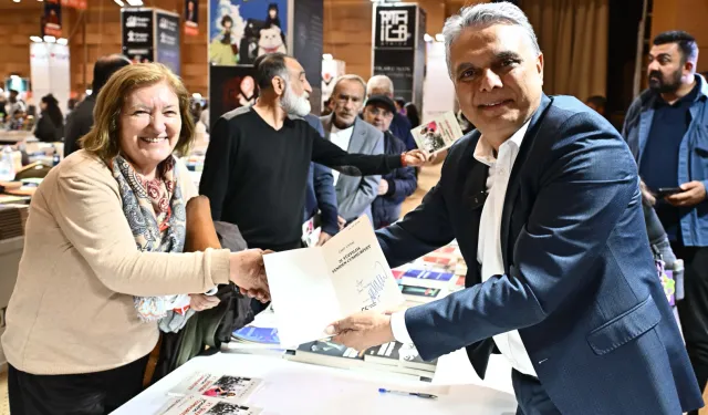 Antalya Muratpaşa'da Başkan Uysal'dan kenetlenme çağrısı