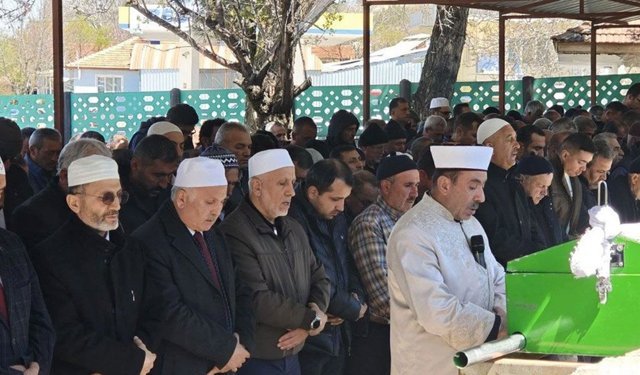 Alanya Müftüsü Mehmet Seven’in annesi vefat etti