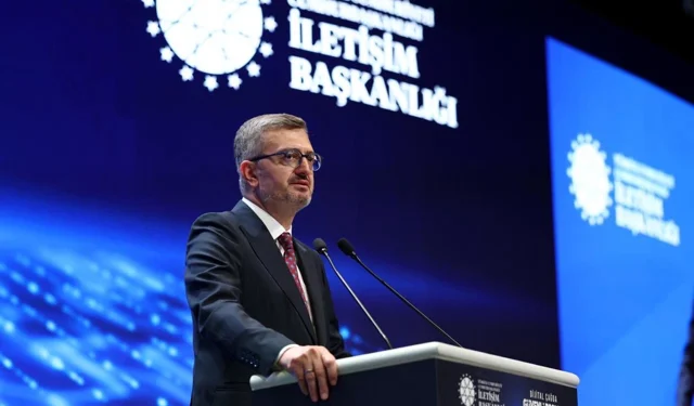 Burhanettin Duran: Siber dünyadaki anarşi ortamı milli güvenlik meselesidir