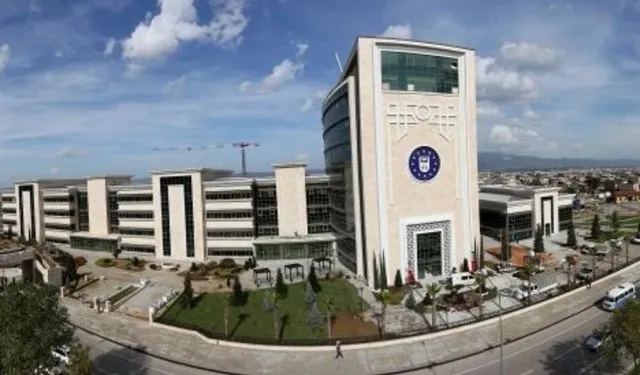 Bursa Büyükşehir'de ödemeler durduruldu, izinler iptal edildi