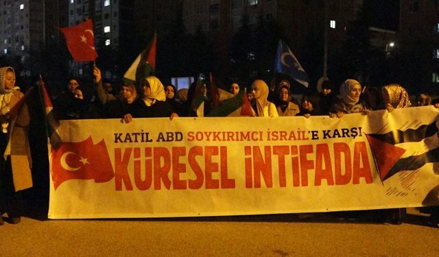 Filistin'e destek konvoyu