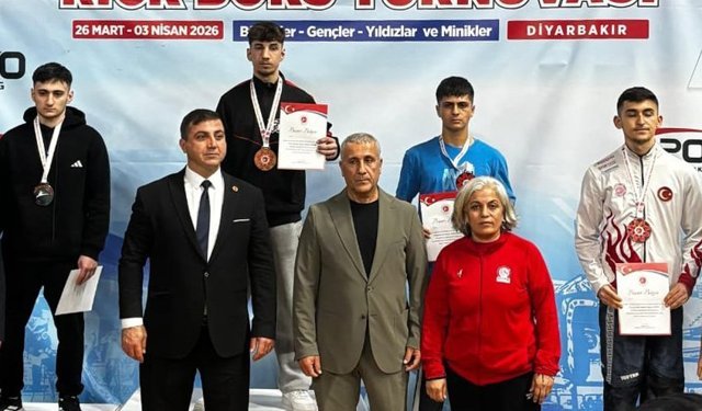 Kick boksçulardan 6 madalya