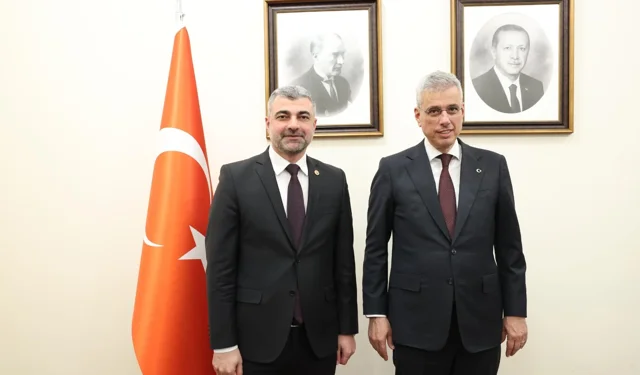 Milletvekili Kılıç'tan Sağlık Bakanı Memişoğlu'na ziyaret