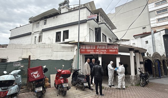 Antalya'da pansiyon odasında ölü bulundu