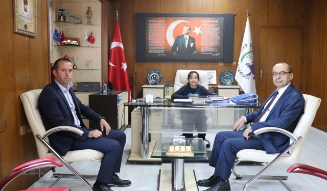 Gazipaşa'da makam geleceğin yöneticilerine devredildi