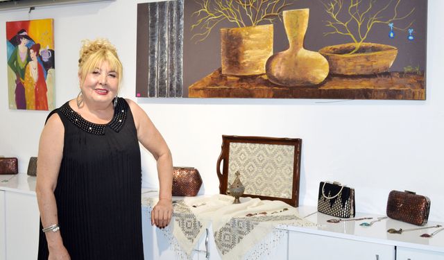 15 yıllık sanat serüvenini beğeniye sundu