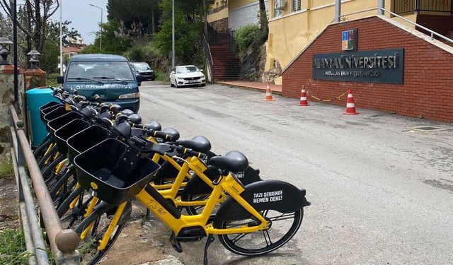 Alanya Üniversitesi’ne elektrikli bisiklet parkları kuruldu
