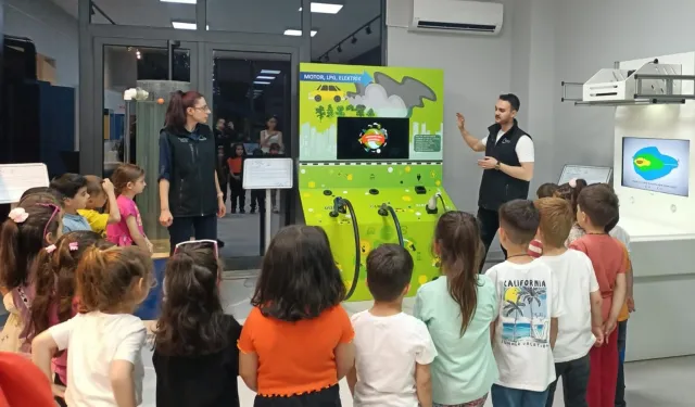 Balıkesirli çocuklara ÇEBİM'de bilim eğitimi