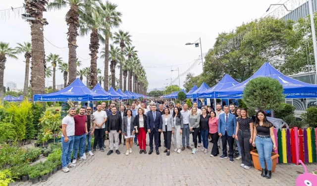 İzmir Balkon-Bahçe Bitkileri Festivali başladı