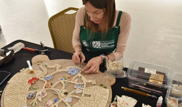 Antalya'da uluslararası mozaik sanatçıları buluştu