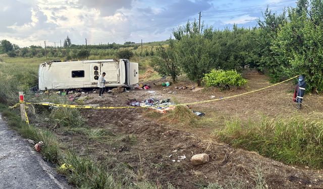 5 kişinin öldüğü kazada tur midibüsü şoförü tutuklandı